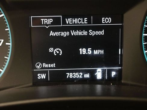 Used 2019 Chevrolet Equinox LS FWD image 10