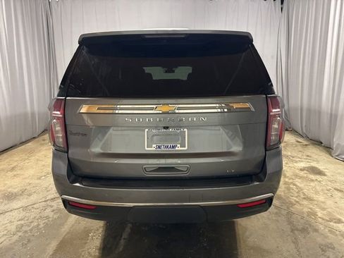 Used 2021 Chevrolet Suburban LT AWD/4WD image 27
