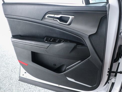 Used 2023 Kia Sportage EX image 21