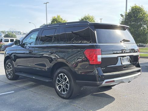 Used 2024 Ford Expedition XLT AWD/4WD image 5
