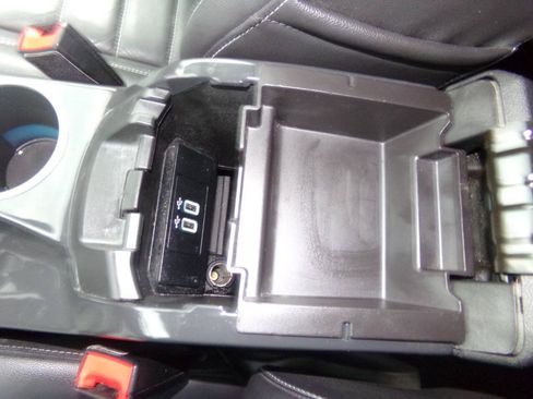 Used 2016 Ford Escape Titanium AWD/4WD image 51