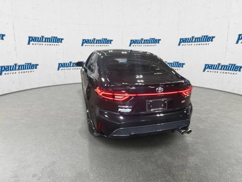 Used 2021 Toyota Corolla SE FWD image 9