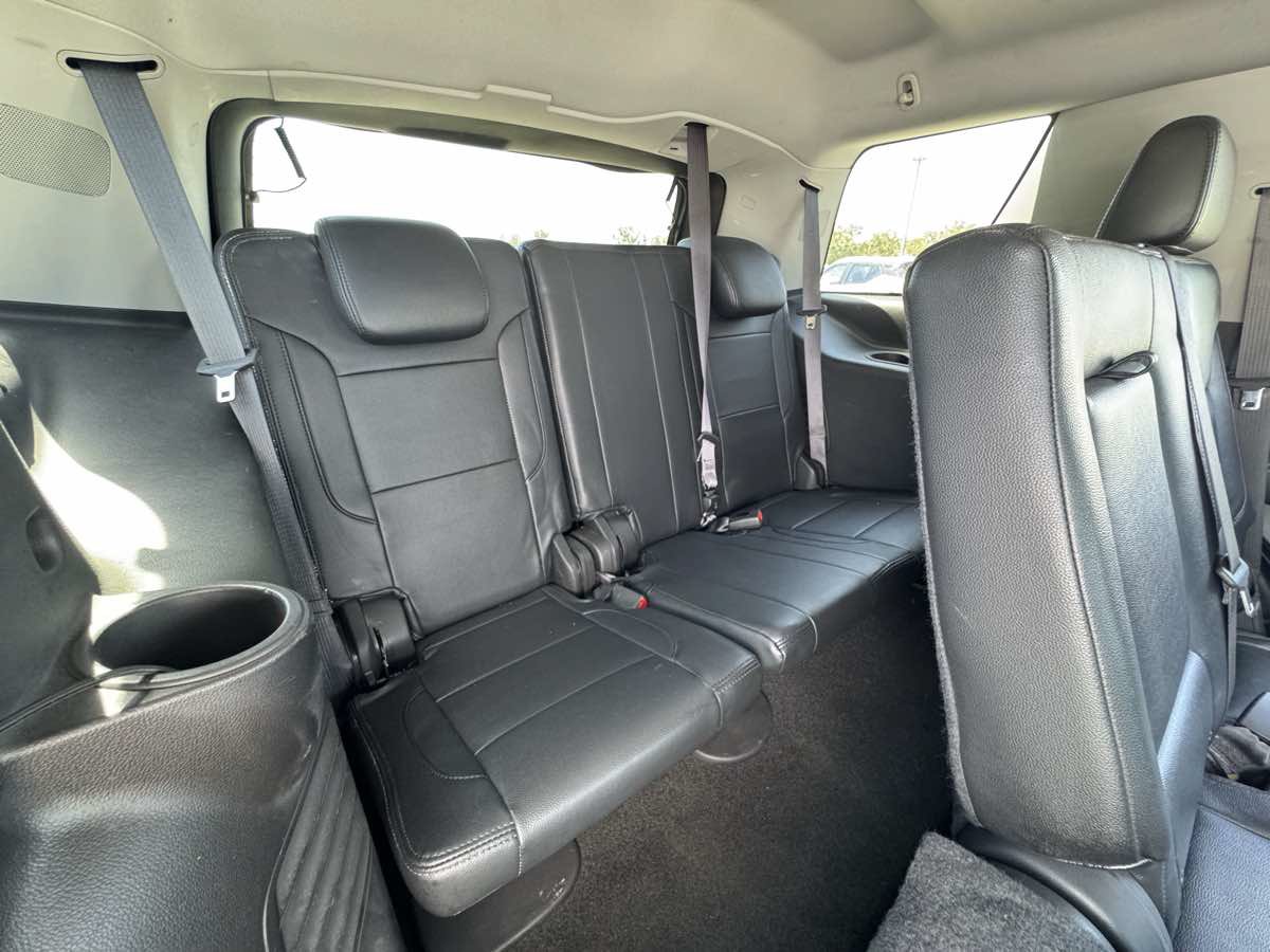 Used 2017 GMC Yukon SLE w/ SLE Value Package AWD/4WD image 16