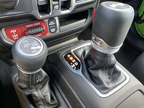 New 2026 Jeep Wrangler Unlimited Rubicon image 14