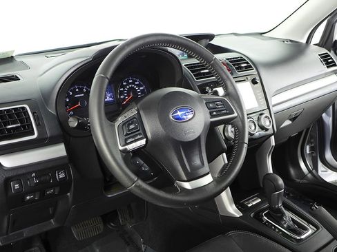 Used 2016 Subaru Forester 2.5i Touring w/ Eyesight & Navigation System AWD/4WD image 30