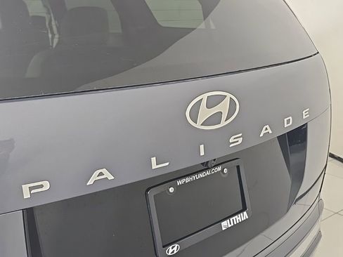 New 2026 Hyundai Palisade Limited FWD image 10