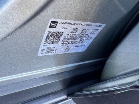 New 2026 Chevrolet Equinox LT image 18