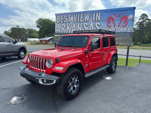 Used 2021 Jeep Wrangler Unlimited Sahara w/ Cold Weather Group AWD/4WD image 1