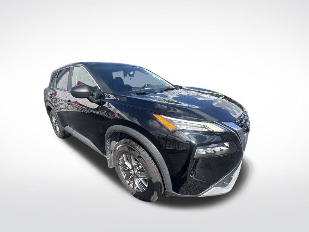Certified 2023 Nissan Rogue S AWD/4WD image 2