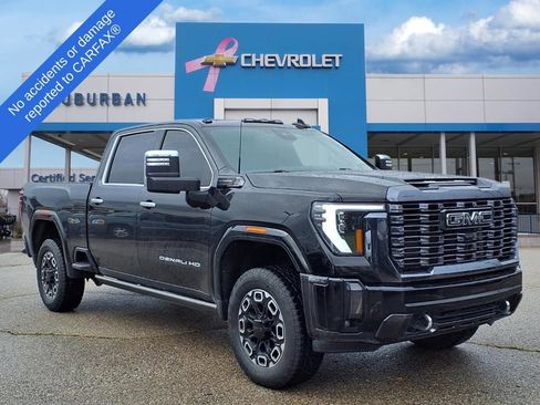 Used 2024 GMC Sierra 3500 Denali Ultimate image 3