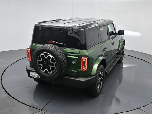 Used 2025 Ford Bronco Outer Banks image 55