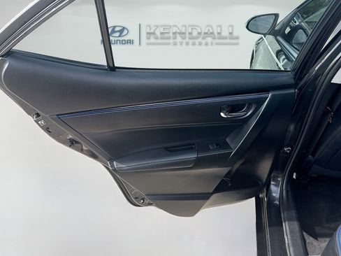 Used 2017 Toyota Corolla SE FWD image 22