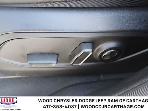 Used 2024 Jeep Grand Cherokee Altitude AWD/4WD image 20