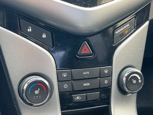 Used 2014 Chevrolet Cruze LTZ w/ RS Package FWD image 20