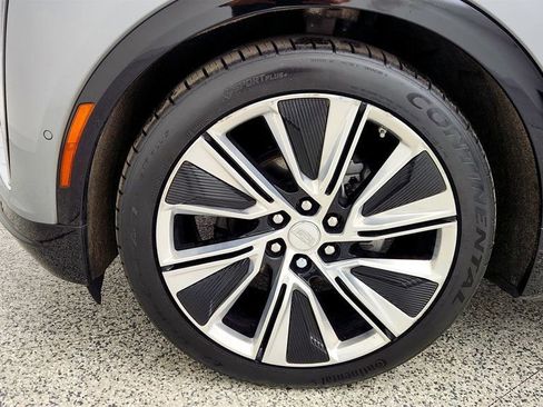 Used 2024 Cadillac Lyriq Luxury image 9