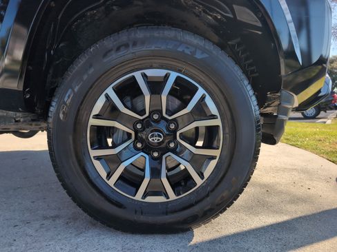 Certified 2023 Toyota Tacoma TRD Sport image 13