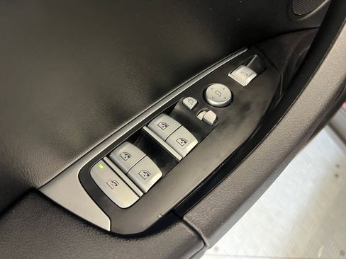 Used 2022 BMW X4 xDrive30i w/ Convenience Package image 21