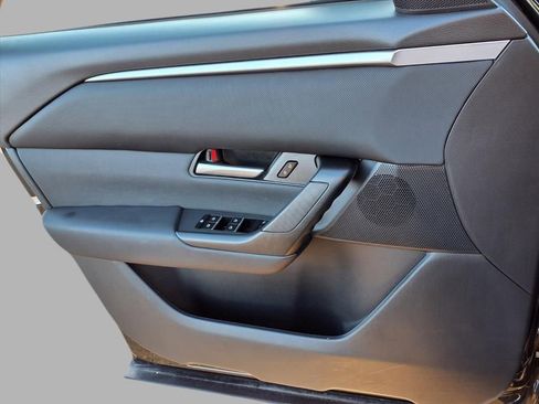 Used 2025 MAZDA CX-50 AWD 2.5 S w/ Preferred Package image 15