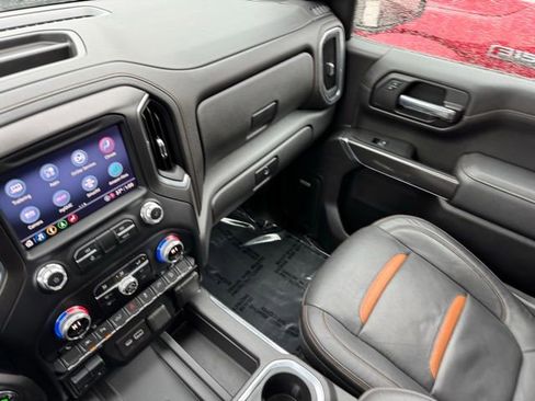 Used 2022 GMC Sierra 1500 AT4 w/ AT4 Premium Package image 21