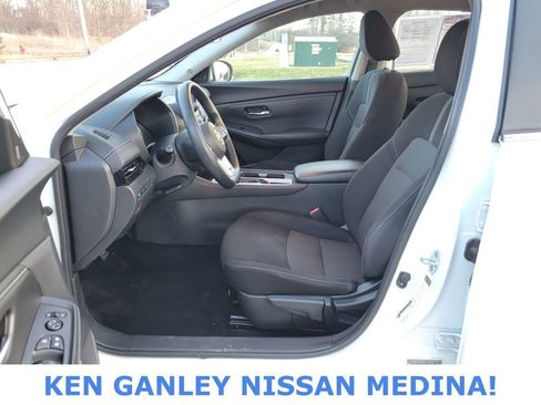 Used 2023 Nissan Sentra SV image 35