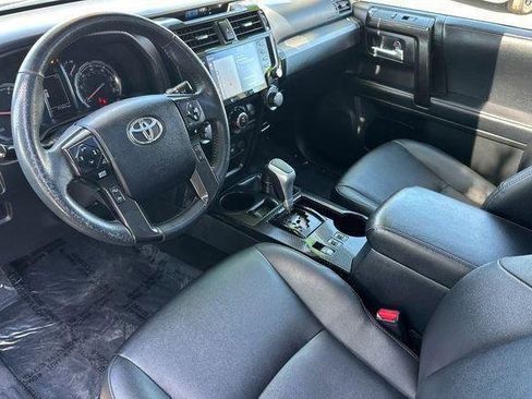 Used 2021 Toyota 4Runner TRD Off-Road Premium w/ Moonroof Package AWD/4WD image 12