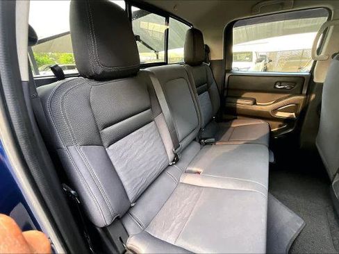 Certified 2023 Nissan Frontier SV w/ Technology Package AWD/4WD image 20