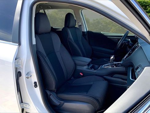 Certified 2025 Subaru Outback Premium image 29