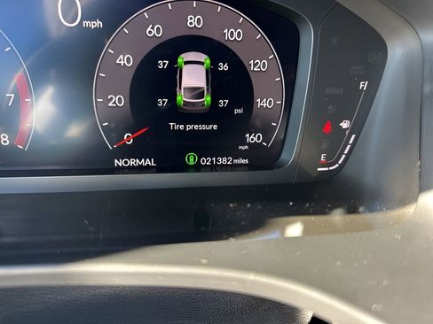 Used 2023 Acura Integra A-Spec image 24