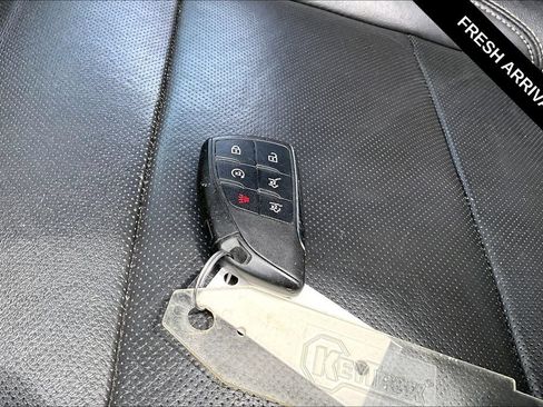 Used 2021 GMC Yukon SLT RWD image 34