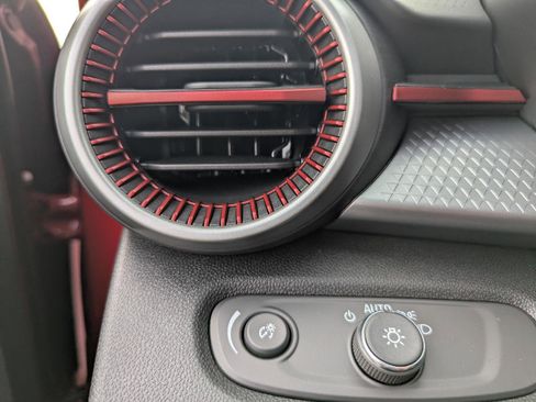 New 2026 Chevrolet Trax RS w/ Driver Confidence Package image 37