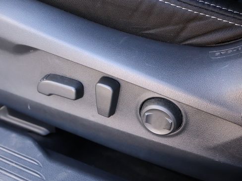 Used 2024 Subaru Outback Premium image 9