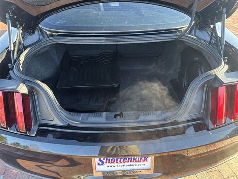 Used 2017 Ford Mustang GT Premium w/ Equipment Group 401A image 28