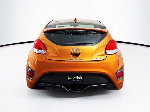 Used 2015 Hyundai Veloster Turbo FWD image 7