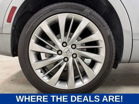 Used 2024 Buick Envision Avenir AWD/4WD image 24