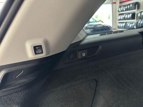 Certified 2022 Jeep Grand Cherokee Overland AWD/4WD image 43