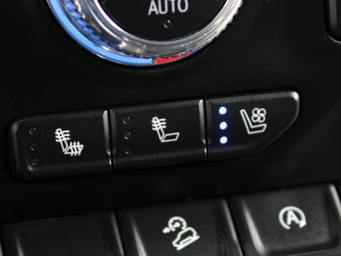 Used 2019 GMC Sierra 1500 SLT image 30