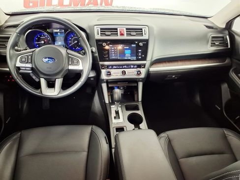 Used 2017 Subaru Outback 3.6R Limited image 12