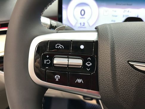 New 2026 Genesis GV70 2.5T AWD/4WD image 22