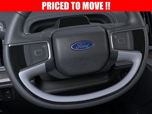 New 2025 Ford Expedition Max Platinum w/ Platinum Ultimate Package image 12