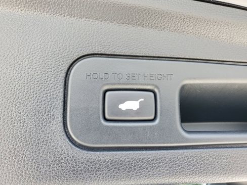 Used 2023 Acura MDX Type S AWD/4WD image 9