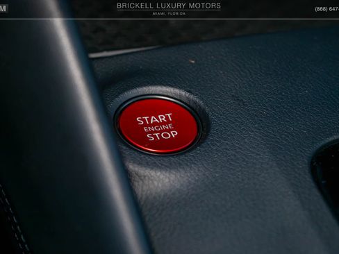 Used 2025 Nissan Z NISMO w/ Floor Mat Package RWD image 28