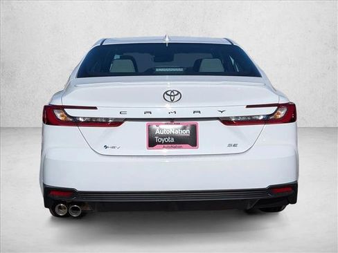New 2026 Toyota Camry SE image 8