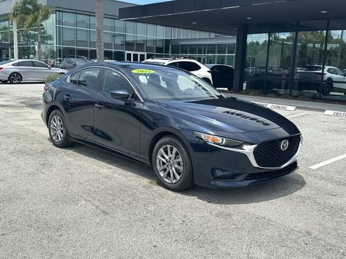 Used 2025 MAZDA MAZDA3 s FWD image 5