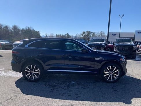 Used 2021 Jaguar F-PACE R-Dynamic S image 10