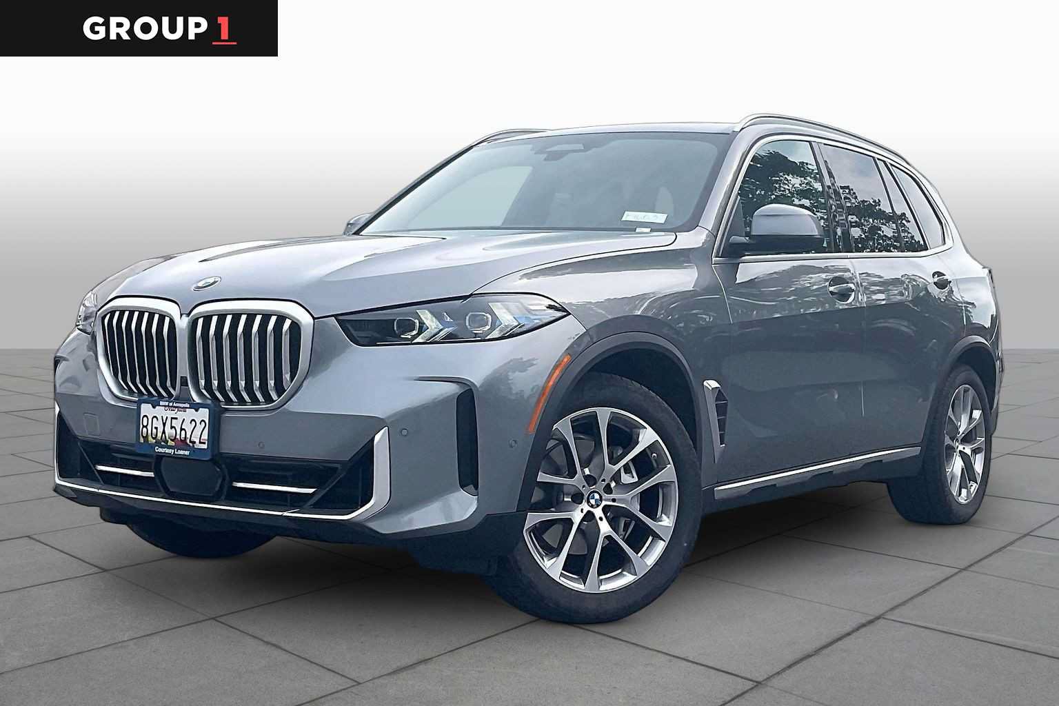 Used 2026 BMW X5 xDrive40i AWD/4WD image 1