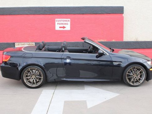 Used 2012 BMW M3 Convertible w/ Premium Pkg RWD image 1