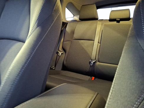 Used 2023 Toyota Venza LE image 18