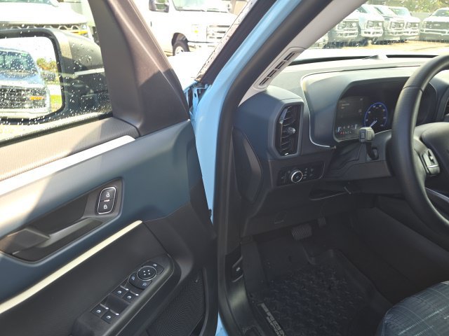 Used 2023 Ford Bronco Sport Heritage w/ Heritage Convenience Package AWD/4WD image 9