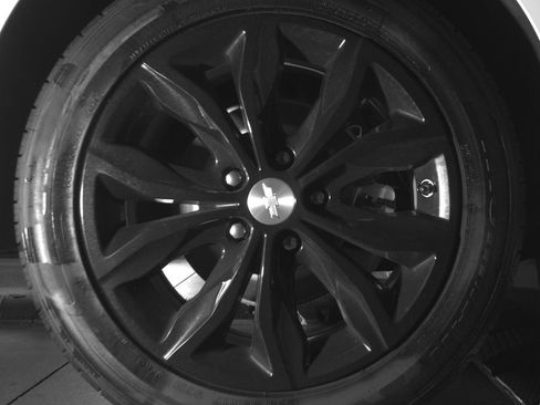 Used 2023 Chevrolet Malibu LT FWD image 11