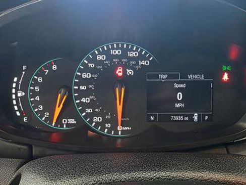 Used 2019 Chevrolet Trax LT w/ LT Convenience Package image 18